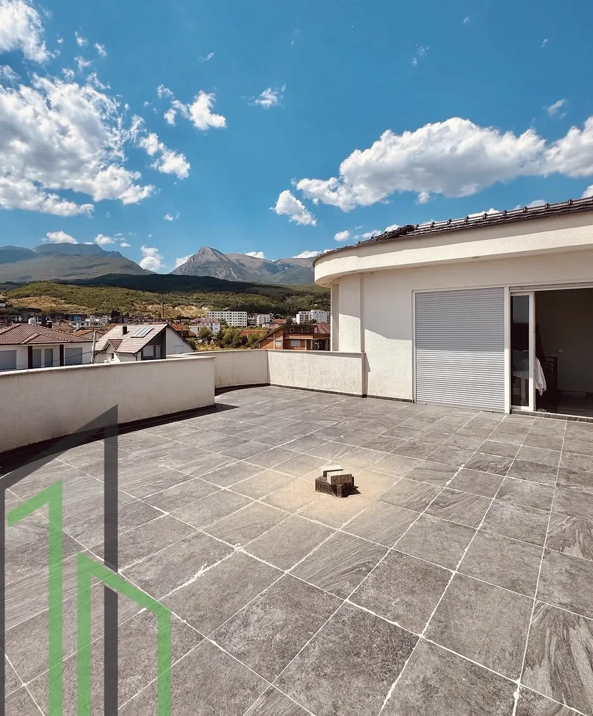 House 4