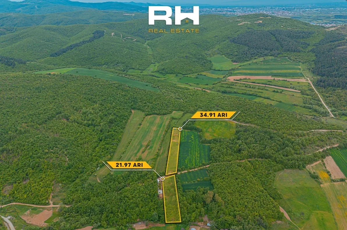 Residential Plot • 21.97ar