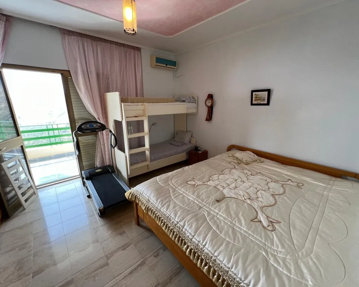 Shtëpi • 86m²