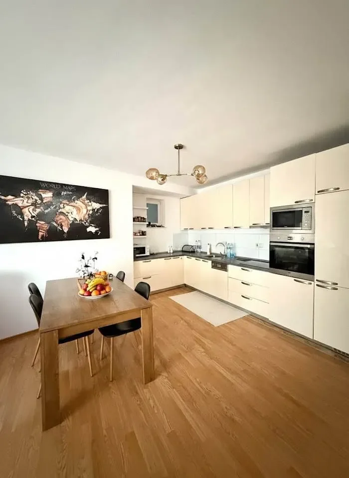 Apartament • 85m2 2