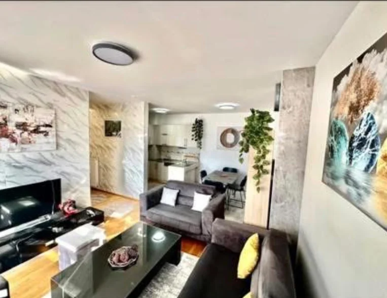 Apartament • 80m2 4