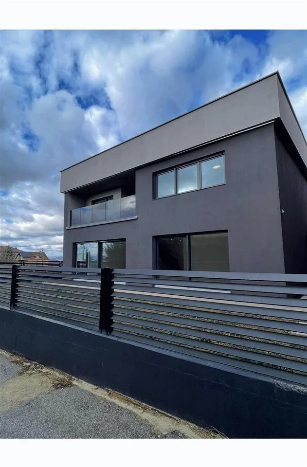 House • 260ar
