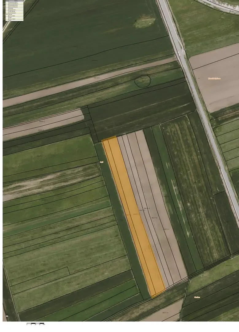 Land • 126ar 2