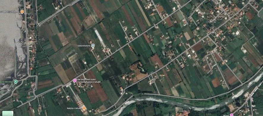 Beachfront / Coastal • 8000m²
