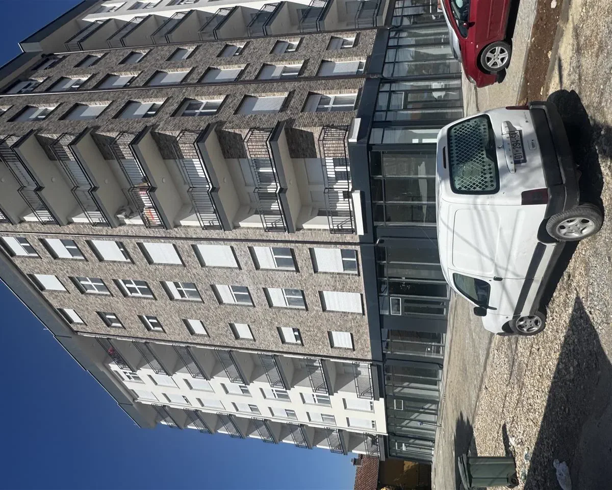 Apartment • 82m2 4