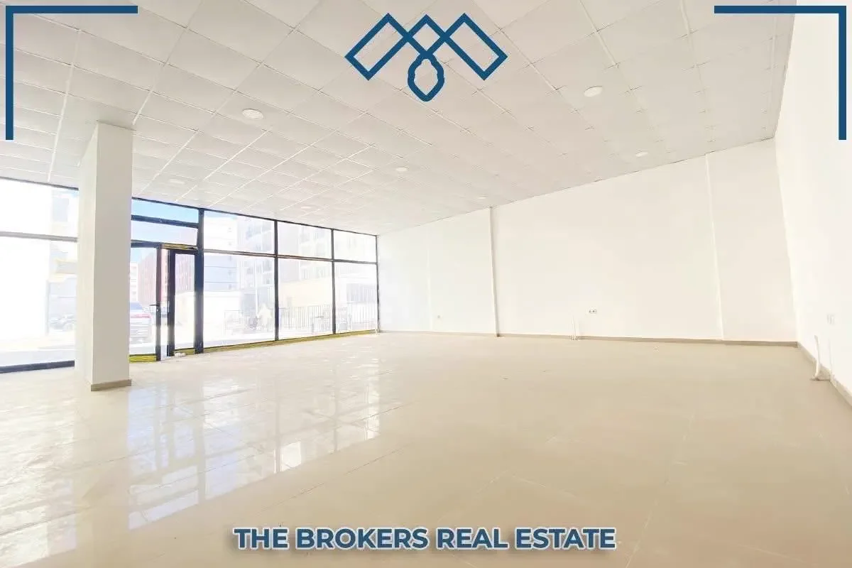 Commercial & Office • 96.5m2 3