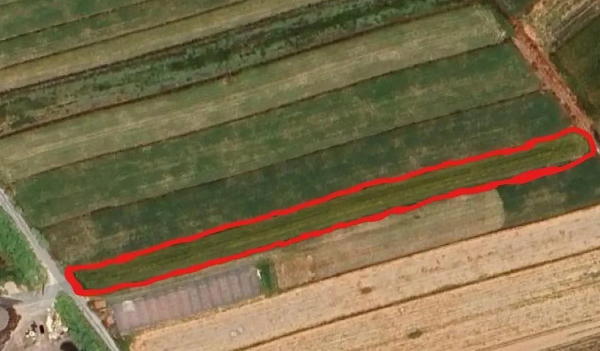 Agricultural Land • 3700m² 2