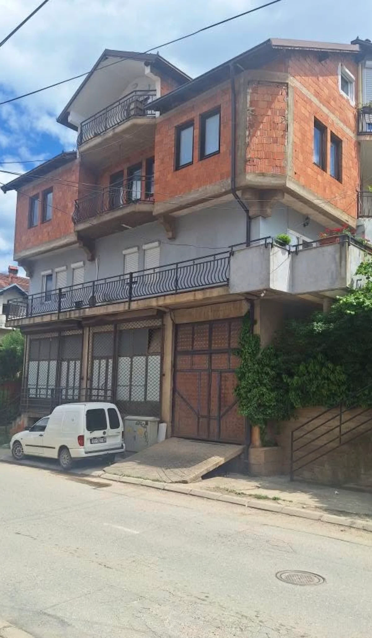 Shtëpi • 53.45m² 3