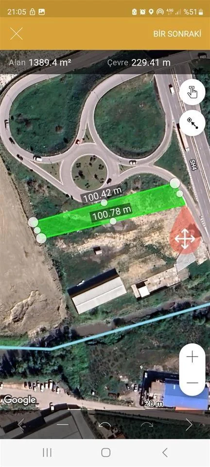 Commercial Land • 1400m²
