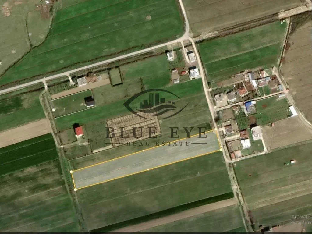 Tokë • 14810m²
